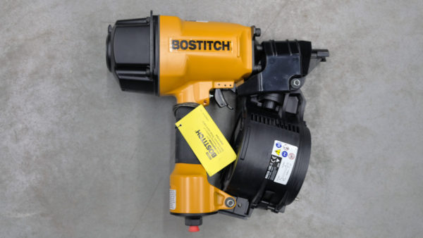 Bostitch-machine